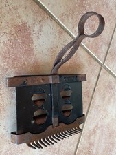 tres ancien peigne à carder la laine