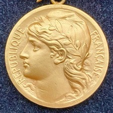 Médaille en Or "22 carats"