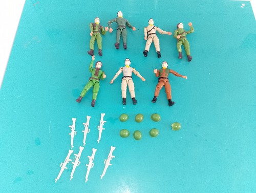 1407264 lot figurines - 1407264, ancien