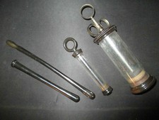 ancien outil gynécologique médical médecine seringue poire à lavement XIX ème