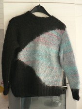 PULL MOHAIR  NEUF  TRICOT FAIT MAIN    TAILLE 40/42  FEMME  HIVER SKI noir**+