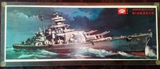 UPC 1:450 Vintage Motorized German Battleship BISMARCK #5023 Edt. 1967 N.I.B