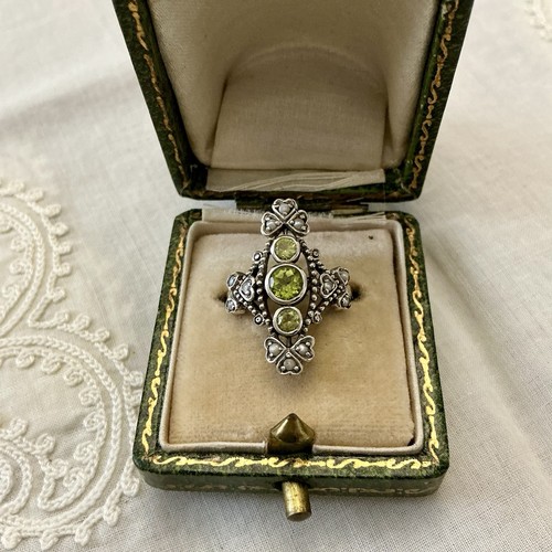 Péridot perle fine fleur - pÉridot,