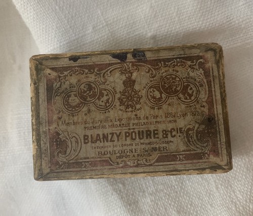 Ancienne boite plumes blanzy - ancienne, plumes.blanzy