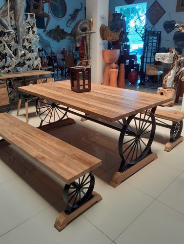Table - ,