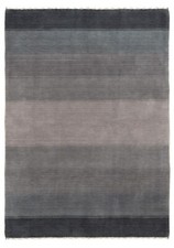 Tapis oriental tissé à la