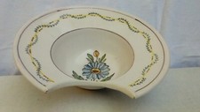ANCIEN PLAT A BARBE BARBIER EN FAIENCE DE LA ROCHELLE OU AUTRE FIN 19 EME**
