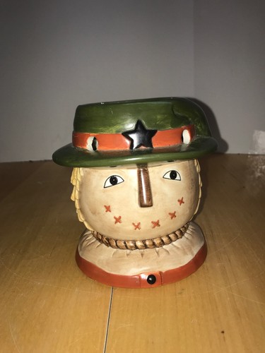 Yankee candle scarecrow 2 - 3, 1/2"