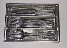 Ancienne ménagère  dinette