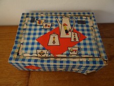 Ancien Coffret Dinette en Porcelaine vers 1950-1960 à décor de Fleurs Vintage 