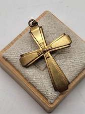 ZJ1- Croix ancienne plaqué or