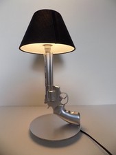 LAMPE DESIGN 357 MAGNUM CHROME chevet bureau table pistolet police arme revolver