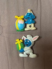 2 figurines schtroumpf de