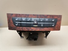 FACADE CHARGEUR de CD MERCEDES CLASSE E W211  A2116800552 2116800552