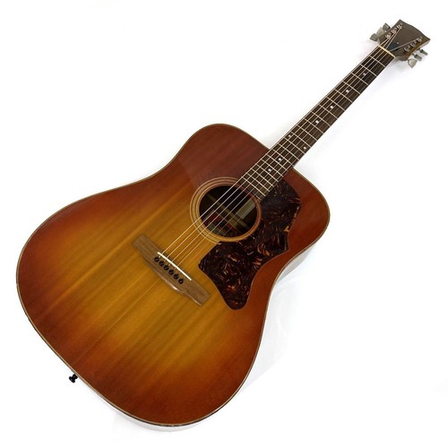 Guitare acoustique vintage