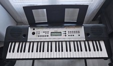 Clavier Yamaha YPT=255+trépied 