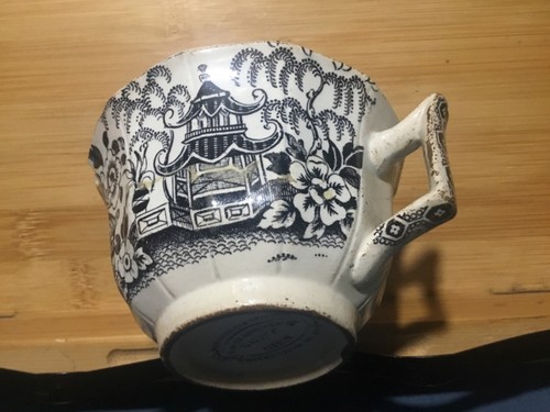 Jolie petite tasse gien - tasse,