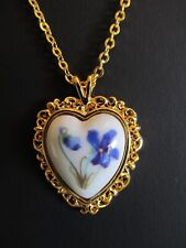 Pendentif forme cœur Haviland Limoges Impératrice Eugénie violette métal doré