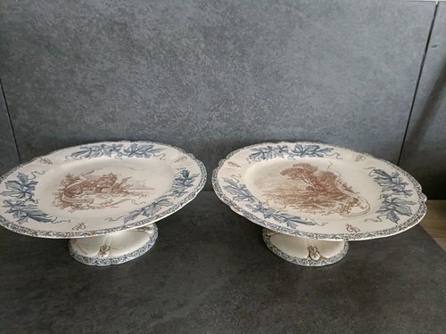 Paire assiettes sur pied - d'assiettes,