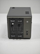 Amplificateur TOA Electric Co