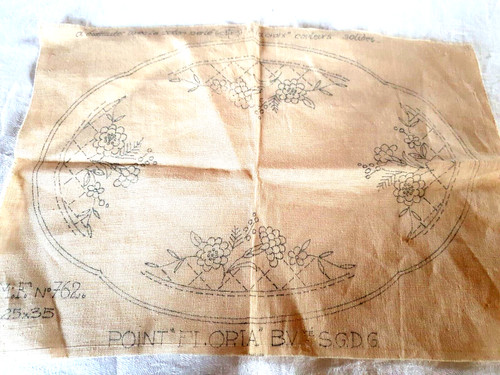 Ancien napperon ovale broder - ancien,