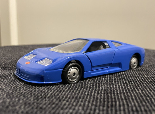 Miniature bugatti eb110 1991 - miniature,