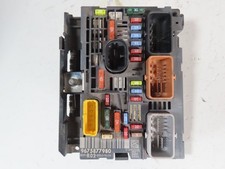 boite a fusibles citroËn C4 PICASSO I Monospace (UD_) 9675877980 214175