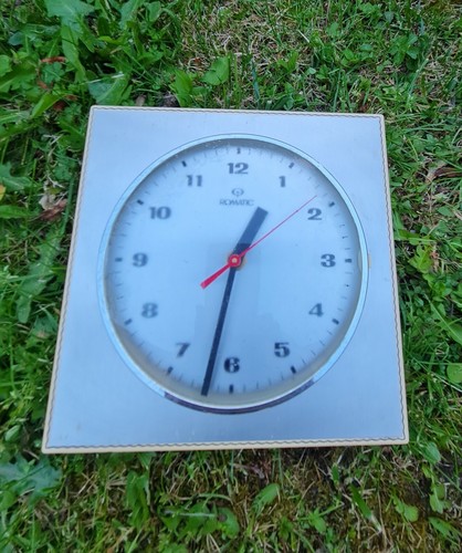 Ancienne pendule formica - ancienne,