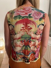 Gilet collection "les bébés" pleats please issey miaké