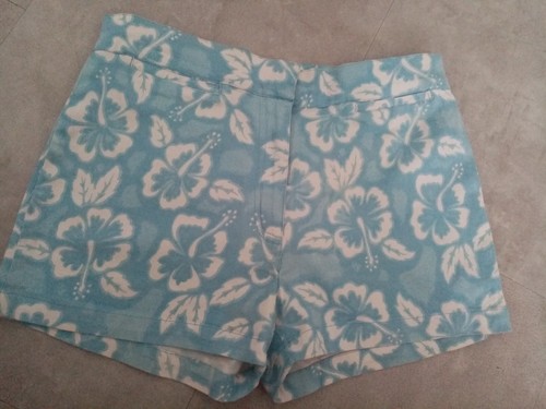 Short court fleurs hibiscus - short,