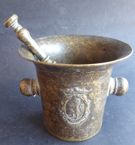 Mortier bronze anse et - en,