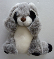 766. Doudou peluche RATON LAVEUR gris noir blanc 19cm marque ?  EXCELLENT ETAT