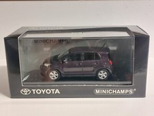 Voiture miniature Toyota Urban Cruiser Minichamps - 1/43