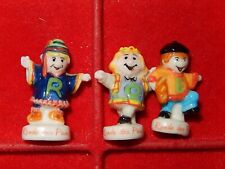 3 feves differentes -   LA RONDE DES PAINS  2002