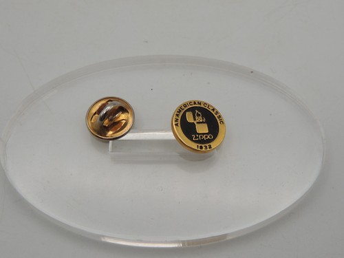 Pin publicitaire briquet - pin's,
