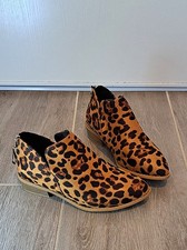 Bottines léopard neuves T38