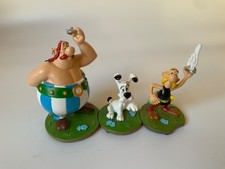 Lot de 3 Figurines Exclusive
