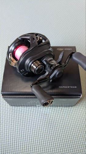 Moulinet droit daiwa alphas - droit, bf