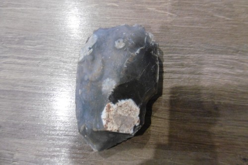 Ancien hache polie - ancien, silex