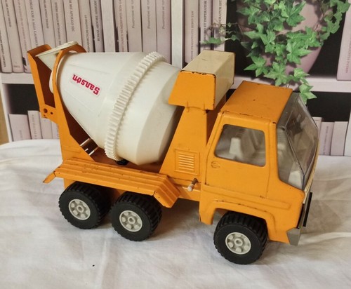 Camion toupie malaxeur tôle - camion,