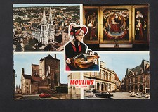 MOULINS (03) VIELLEUSE Costumée , CITROEN 2CV , RENAULT 4L aux MONUMENTS