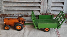 ANCIEN JOUET TRACTEUR MECANIQUE RENAULT CIJ AVEC REMORQUE 1950