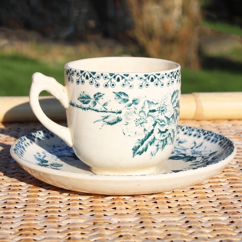 Tasse soucoupe anciennes - tasse, et