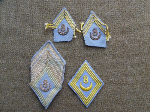 Lot insignes tissu 8ème - lot,