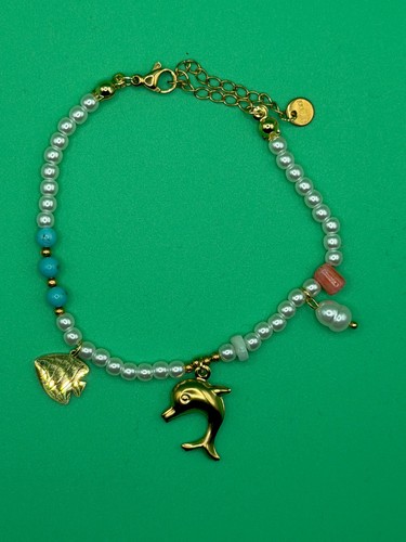 Bracelet neuf fantaisie - 🦬,