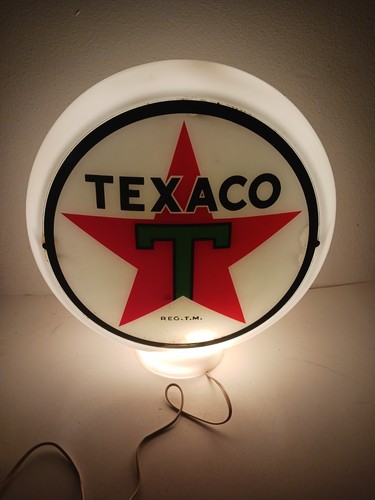Vintage texaco gas - gas, globe