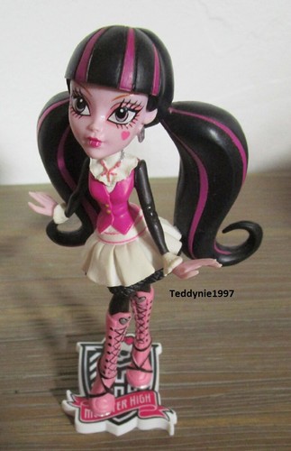Figurine collection doll - de,