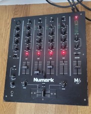 Table De Miwage NUMARK M6 USB 4 Canneaux - Manque Un Bouton 