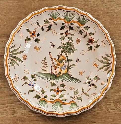 Assiette rare décor - rare, moustiers