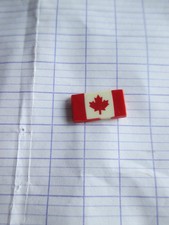 pin's  petit CANADA